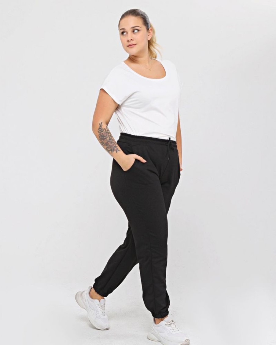 Odziez maloma Spodnie Dresowe | Spodnie Dresowe Damskie W Kolorze M Plus Size Basic Yokko Czarny