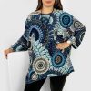 Odziez maloma Bluzki Z Naszyjnikiem | Tunika Plus Size Dluzszy Tyl Oversize Z Naszyjnikiem Wzor Glebiny Moriko Granat/Morski/Niebieski